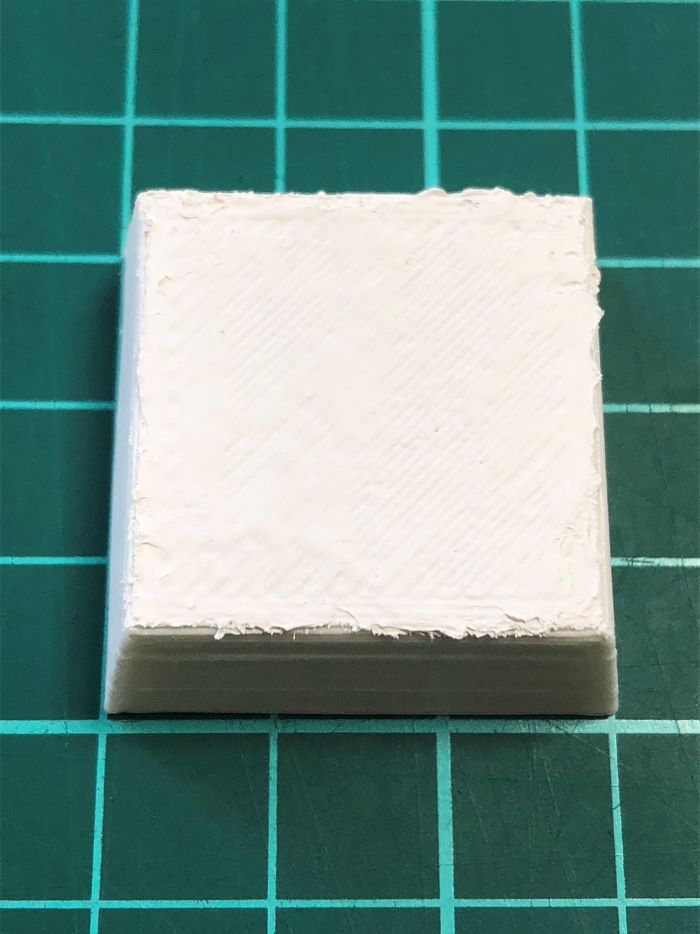 造形物のパテが硬化した画像