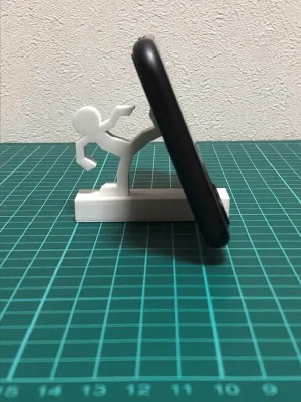 3Dプリンターで作ったスマホスタンド②